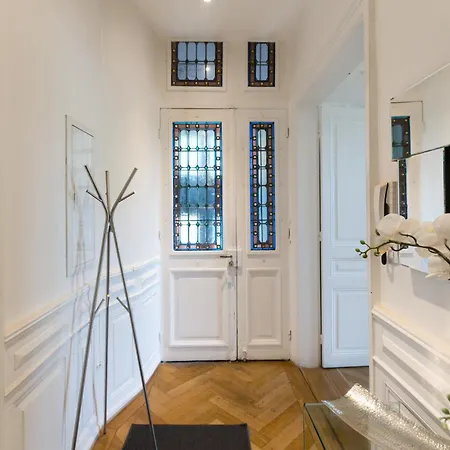 Luxueux Haussmannien Centre Apartmán *