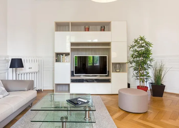 路凯森特维乐公寓 *